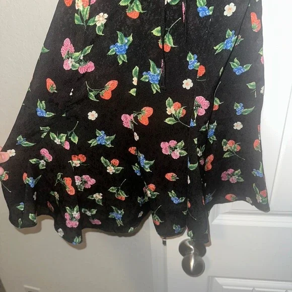 Zara Fruit Floral Black Silky Slip Mini Dress Strawberry Berries Size XS Spring - Picture 6 of 13